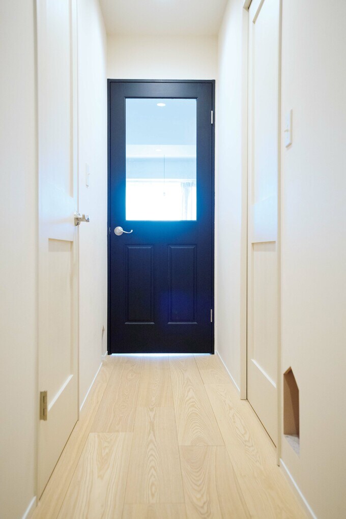 廊下には2か所にキャットスルー