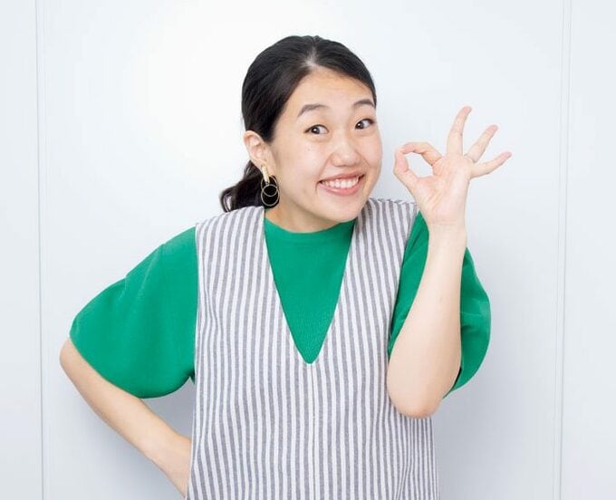 顔近くでOK女性