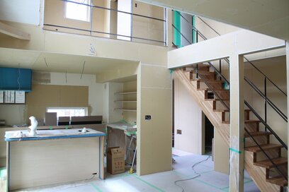 断熱材、外壁、設備…戸建てリノベで、既存を生かしてコスト削減