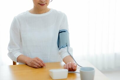 「血圧が高い」とはどういう状態？ずっと低血圧だった人も、プレ更年期からは要注意