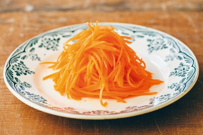 ニンジンのサラダ