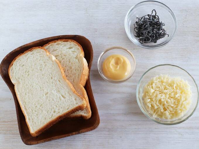 食パンや塩昆布など