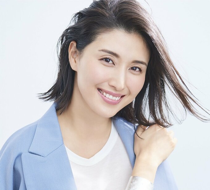 橋本マナミさんの美肌のヒミツ