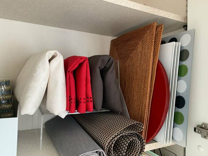 テーブルクロス収納