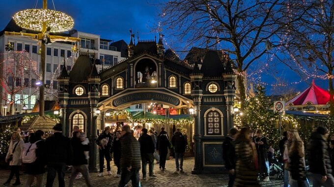 ケルンのクリスマスマーケット