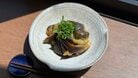 忙しい日の「あと一品」に最適。ピリ辛やみつき「よだれナス」レシピ。レンチンで完成、トロトロおいしい