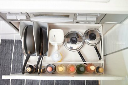 キッチン棚&引き出し内を家族にわかりやすくするだけ！家事が劇的に回り出す