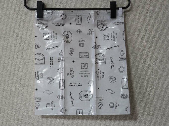 セリアMサイズ　圧縮袋