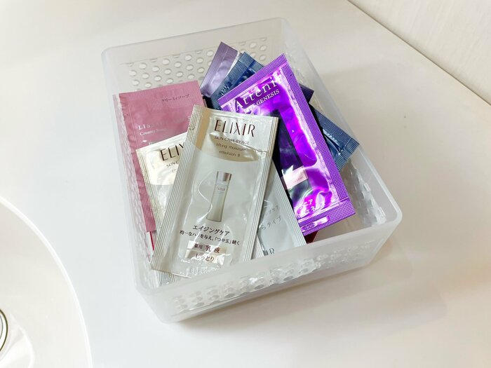 洗面所にため込んだ＜化粧品の試供品＞を年内に使いきるアイデア