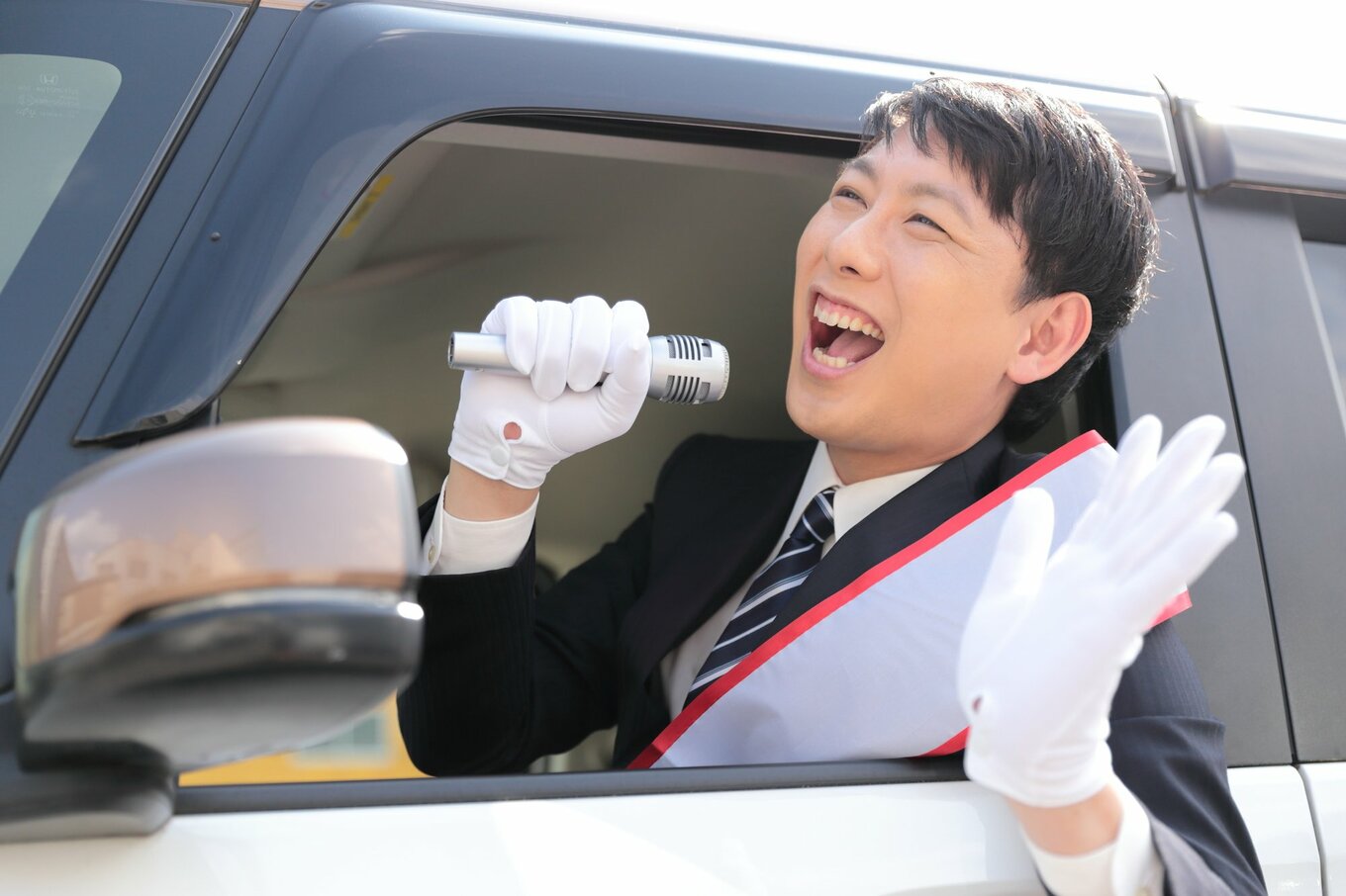 [写真](1ページ目)80代の祖父が「電話番号を教えてしまった…」。選挙にマルチ、怪しい勧誘の実話 オンライン）