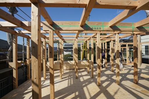 しっかりしたサイズの柱