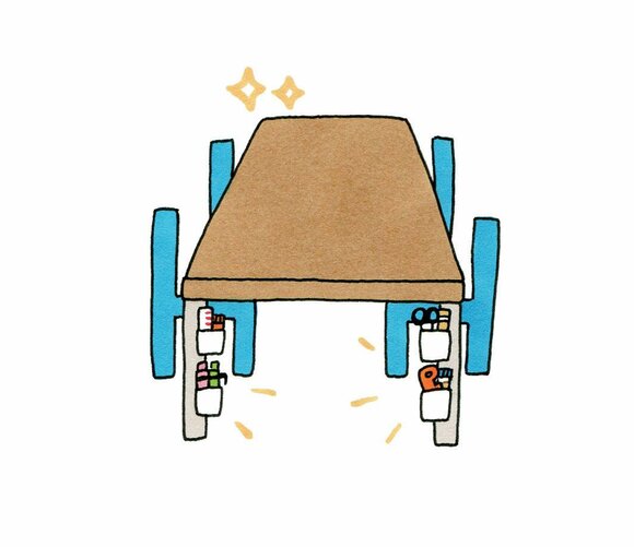 テーブル下に収納スペースをつくれば1分で片づけ完了