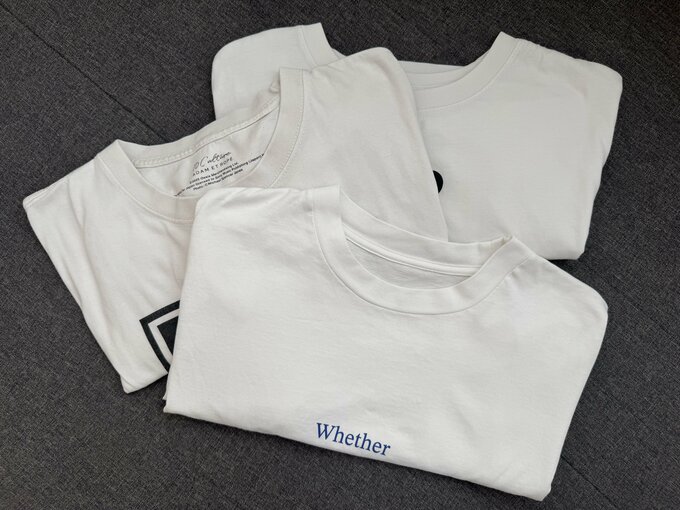 同じような白Tシャツ