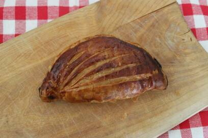 「ヤツドキ」プレミアムアップルパイの感想！ほどよい甘さで手土産にぴったり