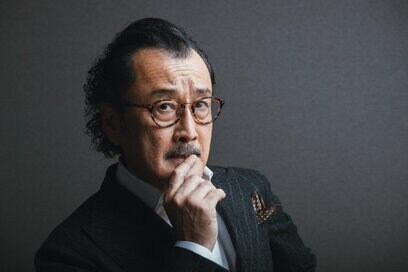 60代、吉田鋼太郎さんの1歳娘の子育て悩み。「できればずっと遊んでやりたいけど…」