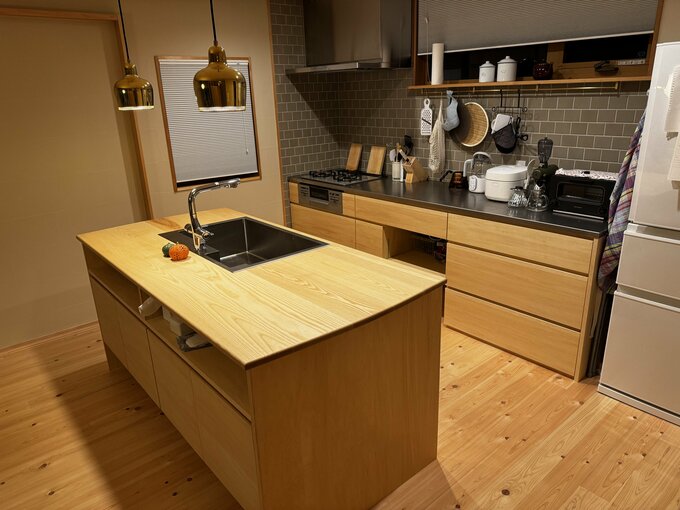 造作キッチンの全体像