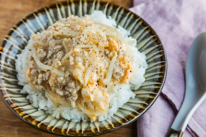 モヤシあんかけ丼完成