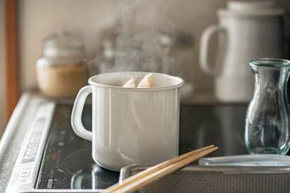 みそ汁づくりにも保存にも。野田琺瑯の持ち手つきストッカーが便利すぎ