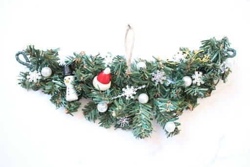 クリスマススワッグ