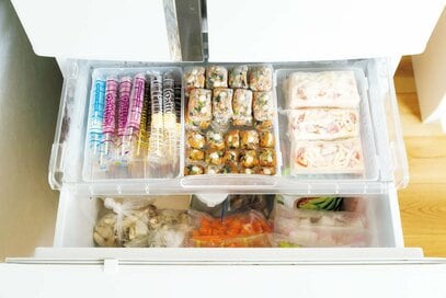 4人家族で食費4万円。冷凍庫の食材ロスを防ぐ100円グッズの使い方