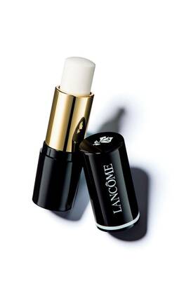 毛穴が瞬時に消滅！真夏の美容を助けるコスメ3つ