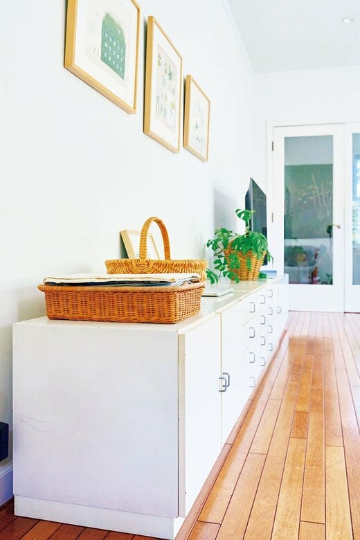 ダイニングにあるカゴ