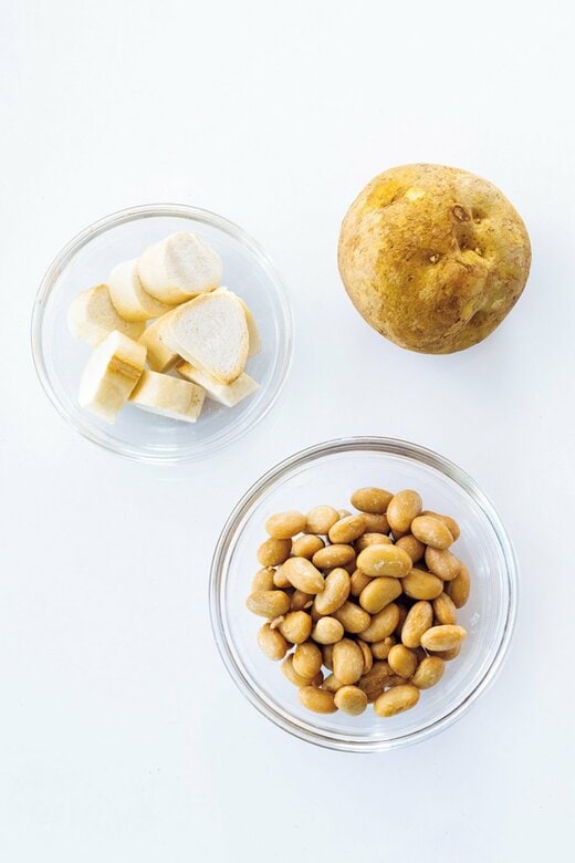 お麩とジャガイモと大豆