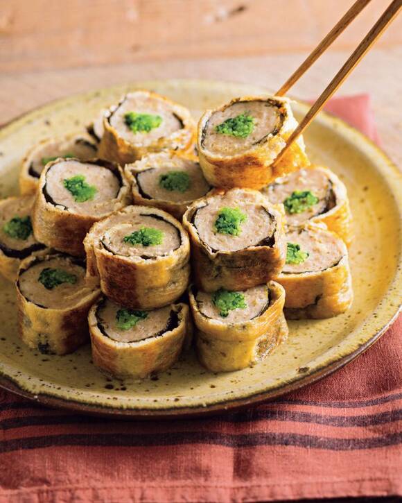 豆苗入り油揚げのロールつくね