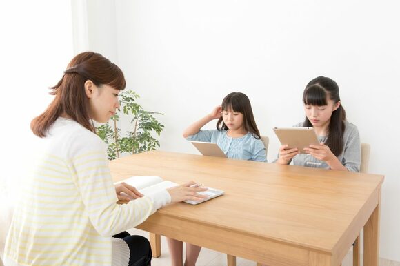 アドバイスは月に1回で、親もラクラクおこづかい管理