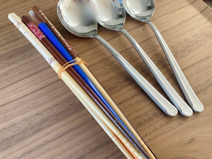 スプーンと箸