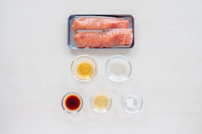 簡単鮭フレークの材料