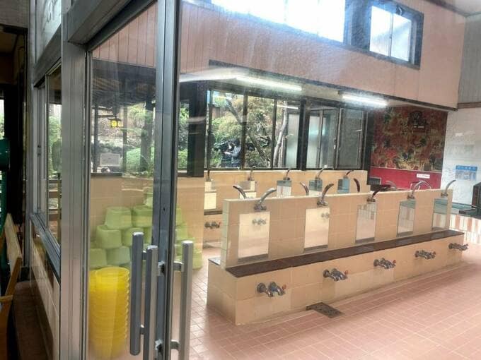 銭湯の中