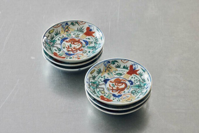 中国製のアンティークの豆皿