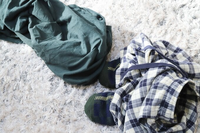 脱ぎっぱなしのパジャマ