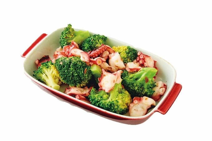 タコのアンチョビバター炒め