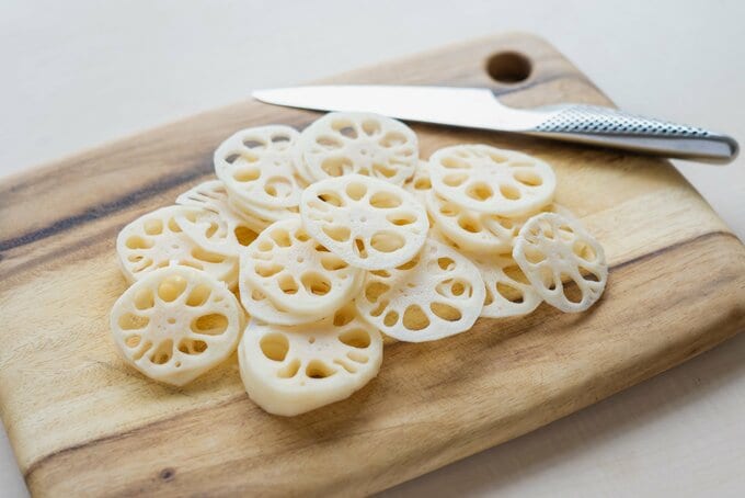 半月切りにしたれんこん