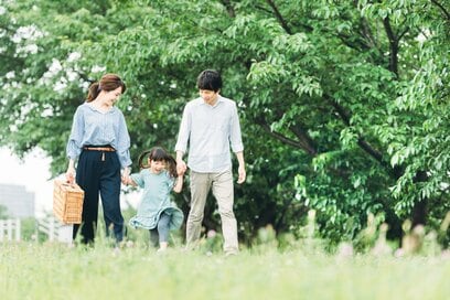 知っておきたい「申請すればもらえる」子育てのお金4選。奨学金のチェックポイントも