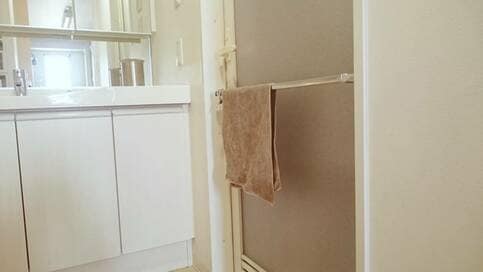 バスマットを捨てたら、イヤなにおいも浴室まわりのカビも解決