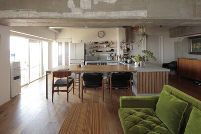 コの字型キッチンのメリット＆使い勝手を、事例を使って解説