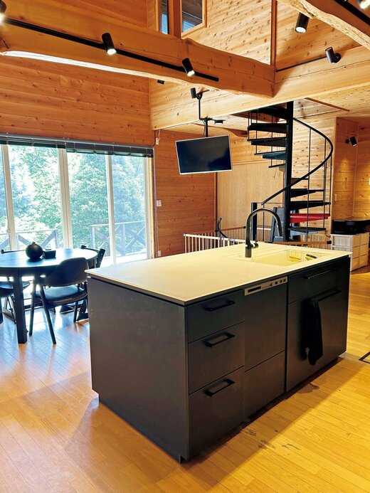 片づけた後のLDK