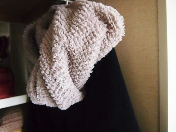 マフラーはハンガーにセット