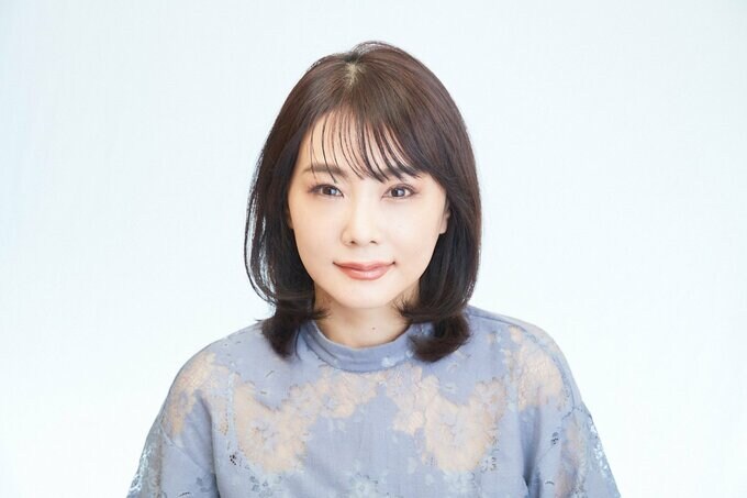 女性正面