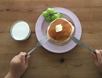 ＜幸栄のゆらゆらと、つらつらと。日々のささやかな幸せをパンと一緒に。＞朝食にほっと優しいホットケーキ