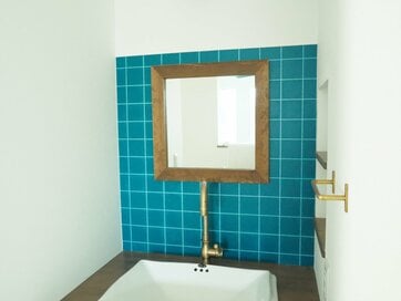 壁紙選びで、完成見学会やSNSを活用して満足。でも、後悔したことも