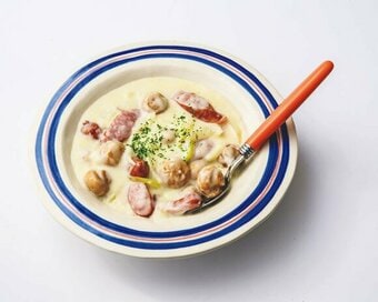 「マッシュルーム」缶で爆速ごちそうレシピ。お店みたいな仕上がりに