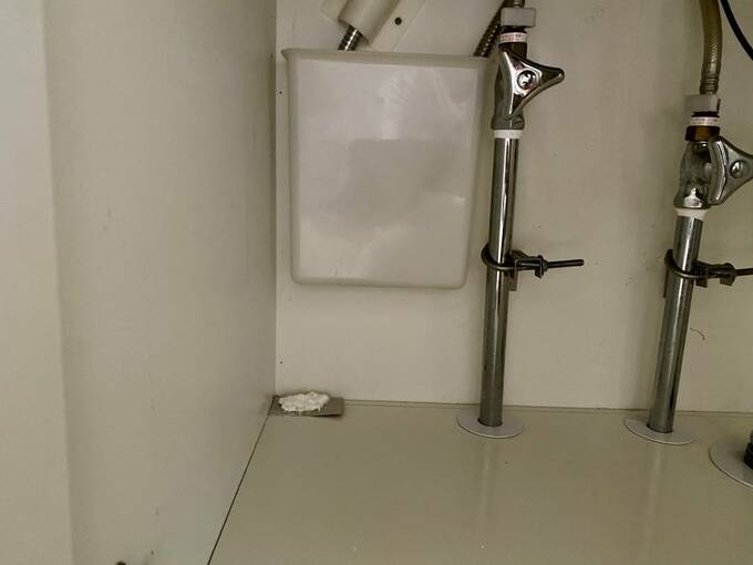 排水口回りにホウ酸団子