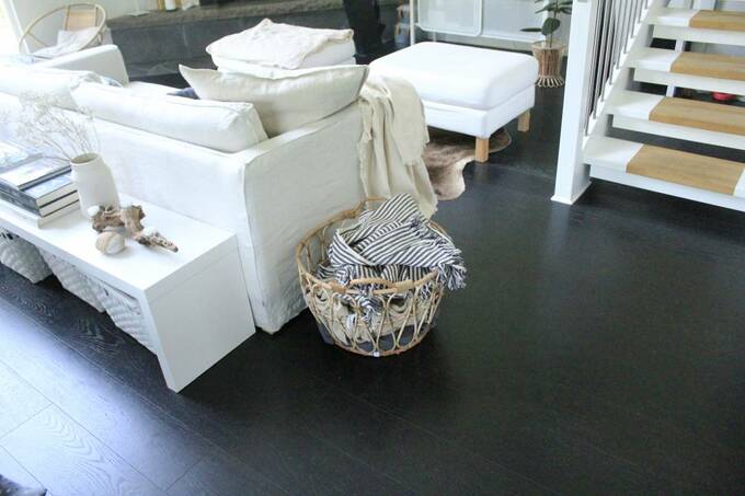 おおぶりのカゴはインテリアにも!