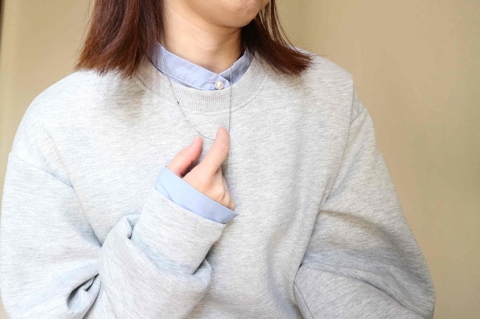 GUパフスウェットのシャツレイヤード