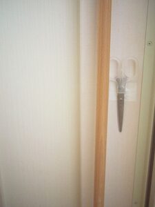 マグネットを壁に