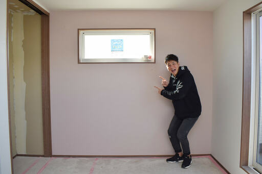 クロス貼りが完成